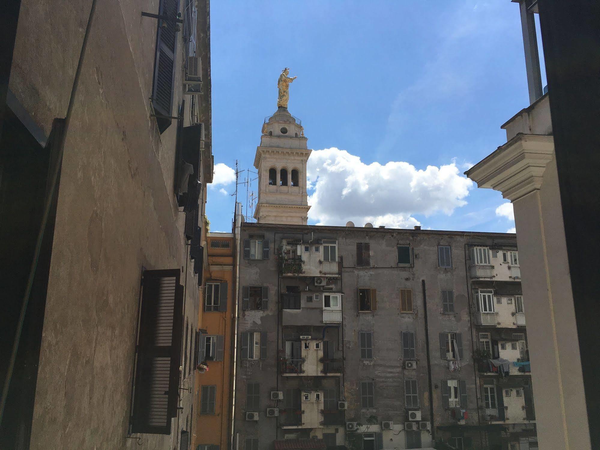 Hotel Divine Roma Esterno foto